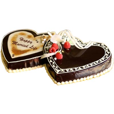"Heart to heart chocolate cake 4 kg - Click here to View more details about this Product